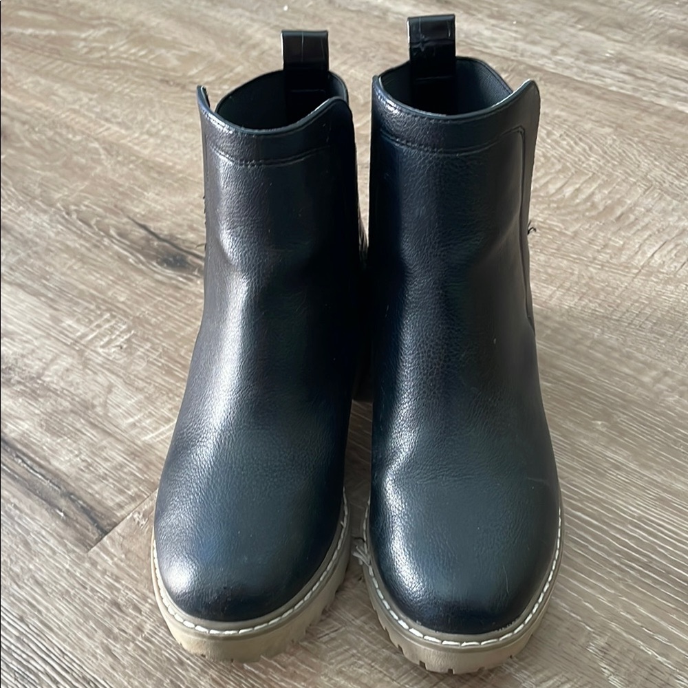 DV by Dolce Vita Black and Tan Ankle Boots with Elastic Panels